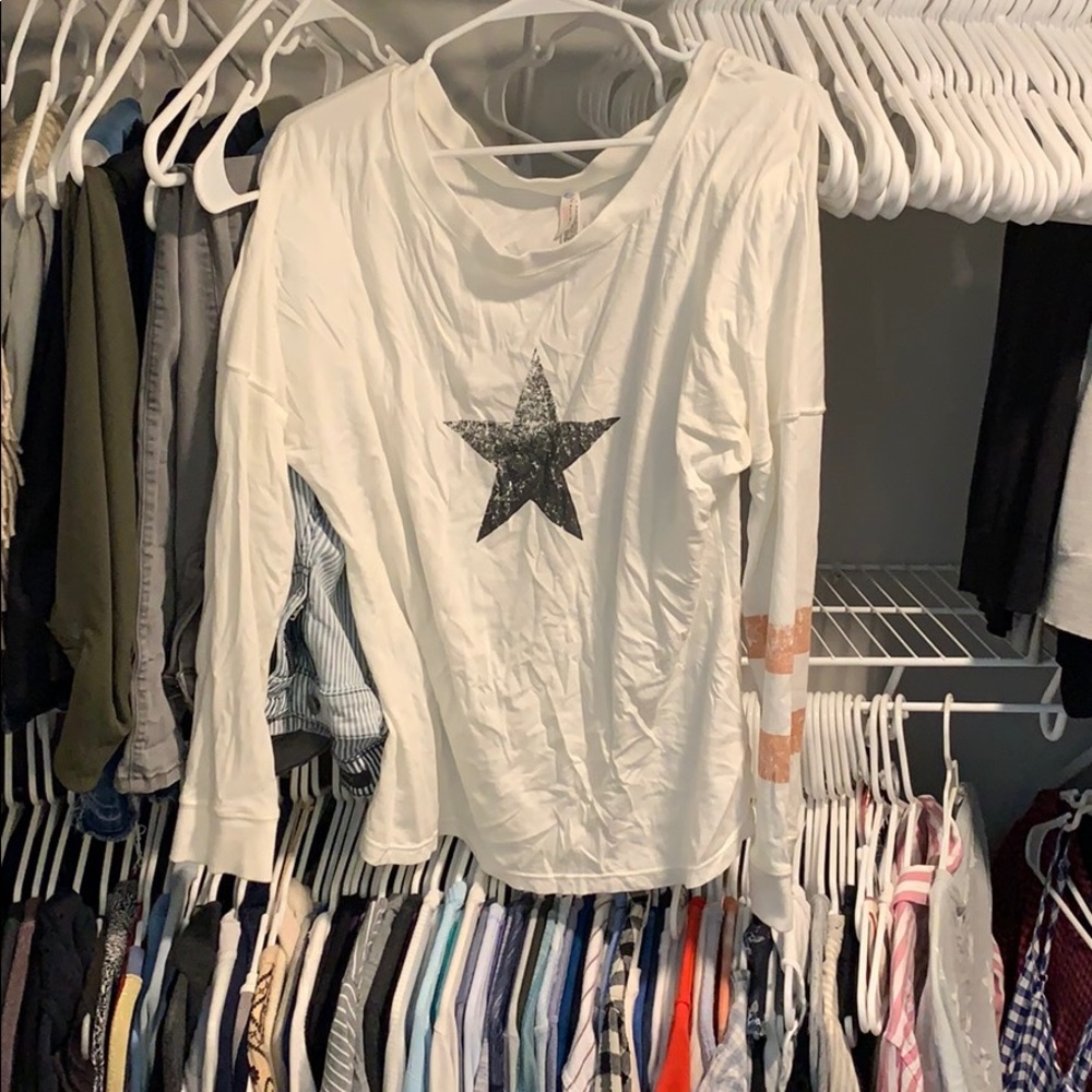 Never worn free people movement long sleeve